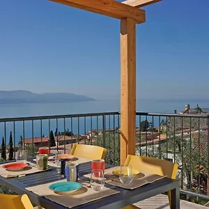 Aparthotel Dany Con Cucina Vista Piscina E Parcheggio, Gargnano